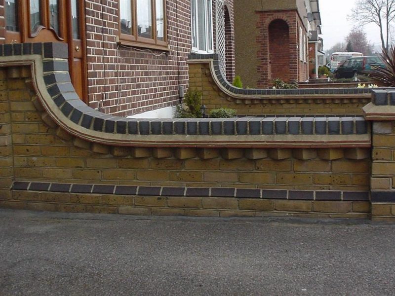New Brick Boundary Wall in Rugby